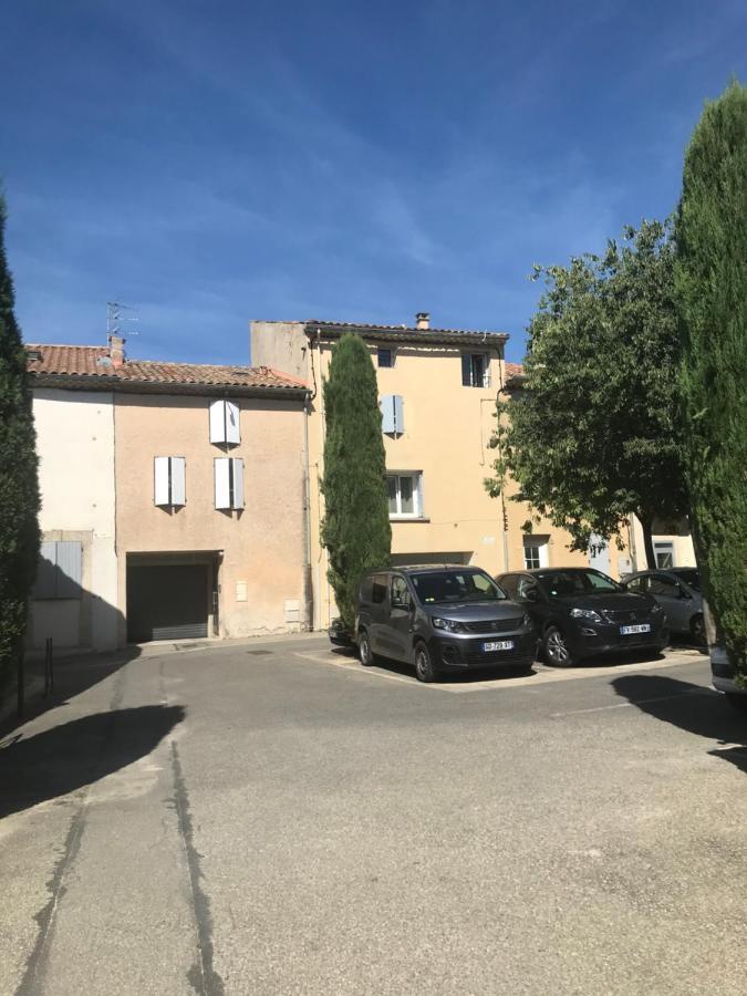 Appartement Climatise Au Pied Du Mont Ventoux Malemort-du-Comtat Esterno foto