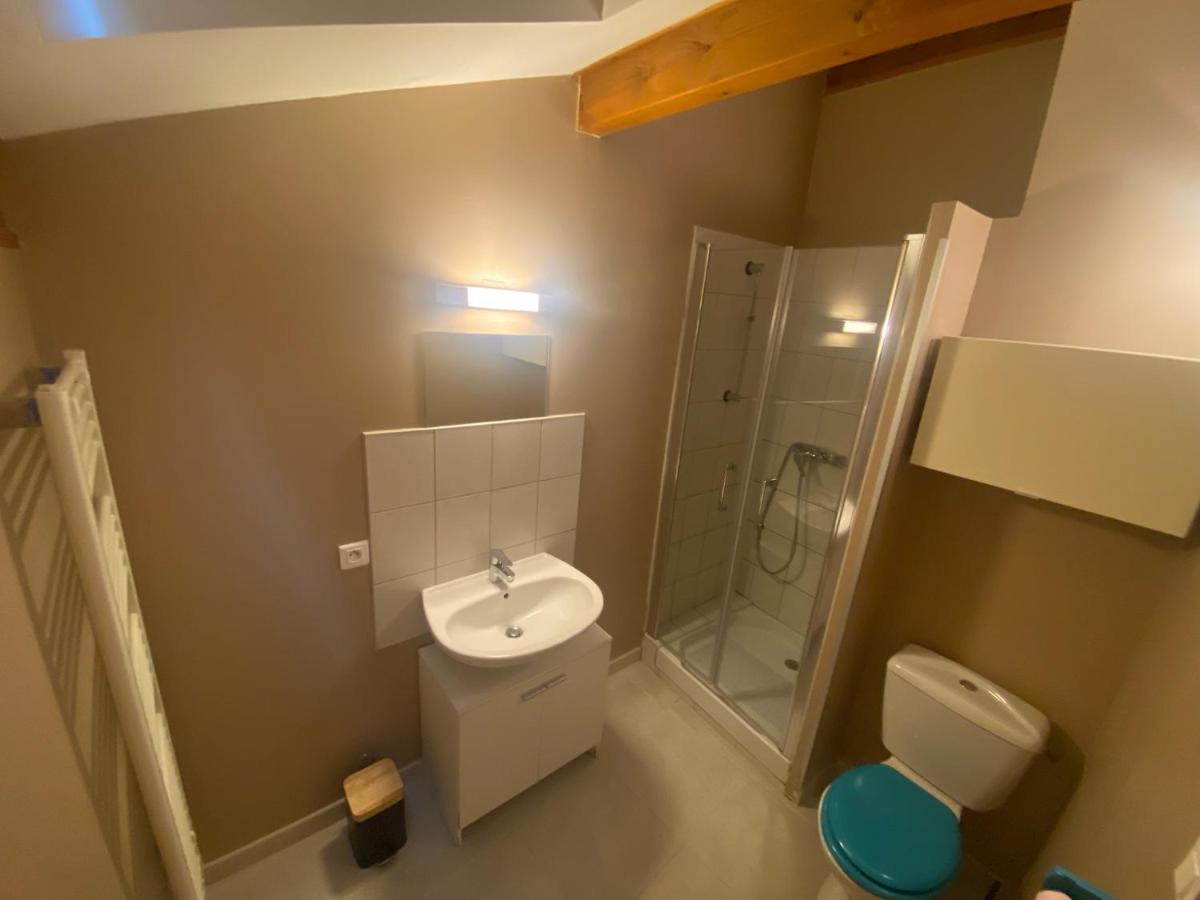 Appartement Climatise Au Pied Du Mont Ventoux Malemort-du-Comtat Esterno foto
